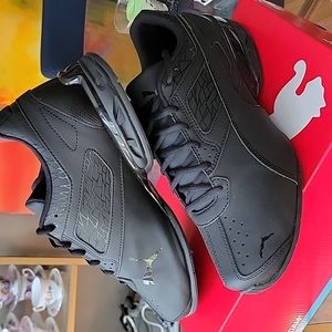 Brand new black pumas